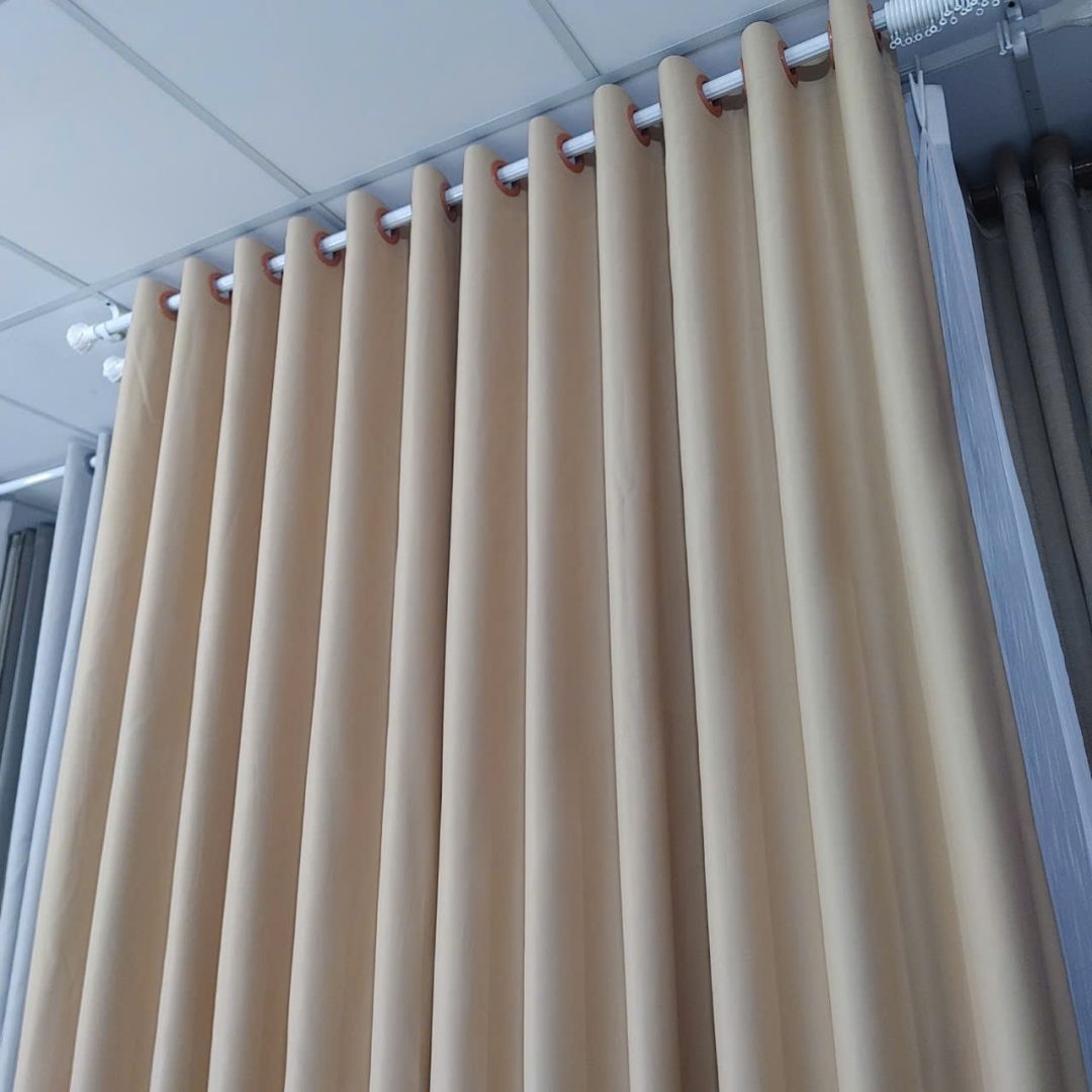 Rèm vải trơn Vàng A 423 5. - Hình ảnh 11