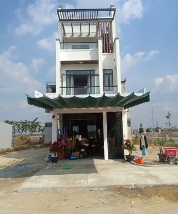 Cong trinh rem cua 2 lop