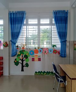 Alternative view of Rèm cửa đẹp trường học 241111