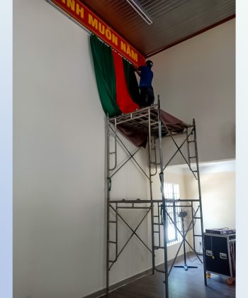 Phông màn hội trường Nhơn Trạch 241129. 10 rem hoi truong 02