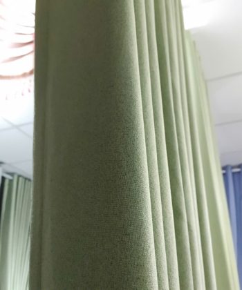 Rèm vải bố chống nắng tuyệt đối 241214. 33 rem cua go vap