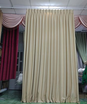 Rèm vải màu vàng họa tiêt nổi 241214. 29 z6129245192207 a06d257fcbbe7cbb097e102a9ffd46bf
