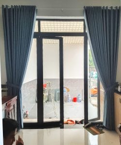 Rem cua phong khach cao 3.4 m rong 4 m 1