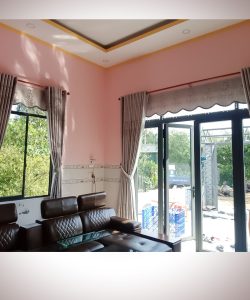 rem cua vai phong khach