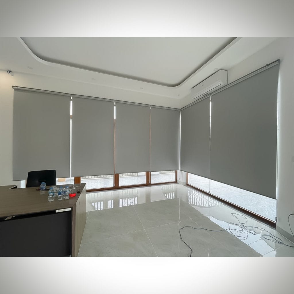 Rèm Cuốn Trơn rem cuon van phong 01
