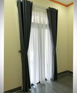 rem cua 2 lop cua ra vao ban cong