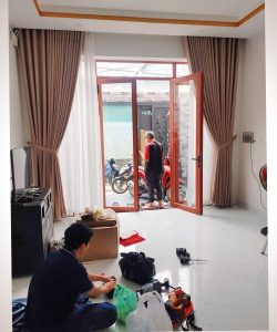 rem cua chinh 2 lop am tran 7