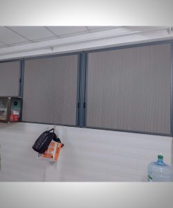 Alternative view of Thi Công Vách Ngăn Tổ Ong Ngăn Nhiệt Gò Vấp | Rèm Thiên Kim