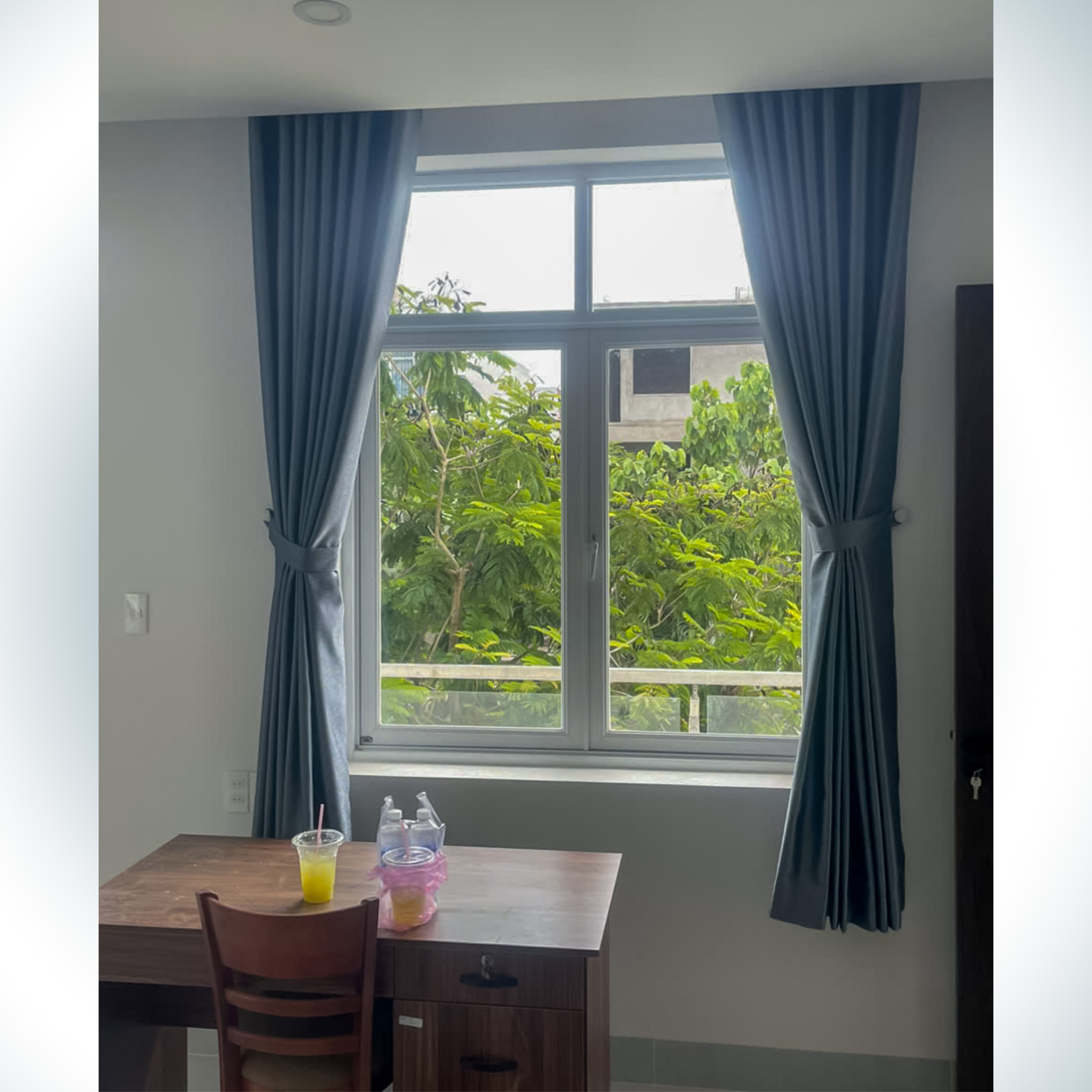 Chuyên thi công lắp đặt rèm cửa giá rẻ TpHCM 5 Chuyên thi công lắp đặt rèm cửa giá rẻ TpHCM - Ảnh 4