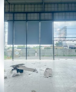Lắp Đặt Rèm Cuốn Trơn Tại Lê Văn Khương Quận 12 | Giá Rẻ, Chất Lượng 9 lap dat rem cuon tron o quan binh thanh