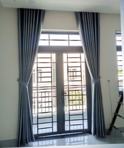 rem cua duong le thi rieng quan 12