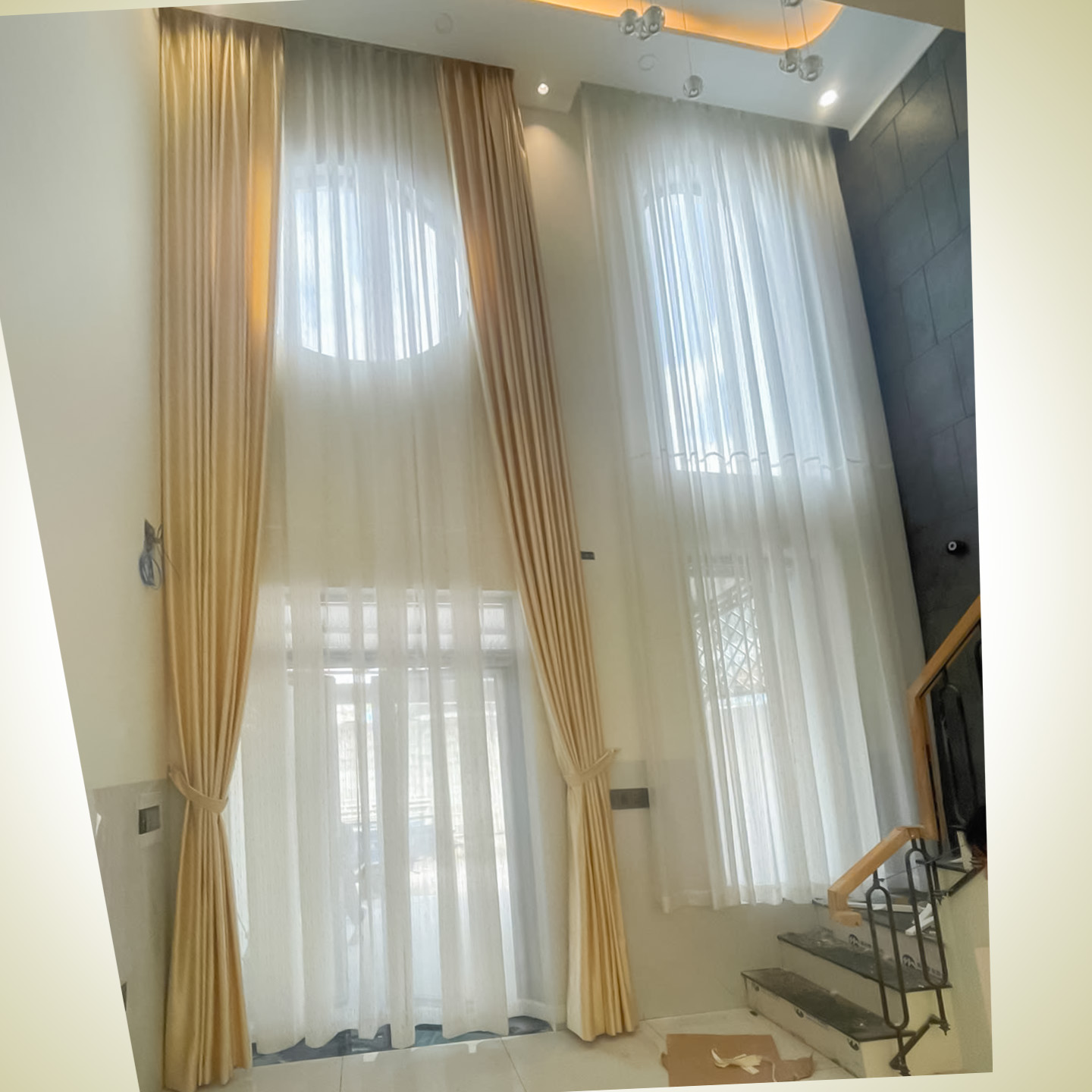 Thi công rèm cửa thông tầng Gò Vấp, Quận 12 uy tín chuyên nghiệp - Rèm Cửa Thiên Kim 2 Thi công rèm cửa thông tầng Gò Vấp, Quận 12 uy tín chuyên nghiệp - Rèm Cửa Thiên Kim