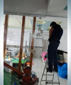 Lắp đặt rèm pvc ngăn lạnh điều hòa uy tín chất lượng HCM, Gò Vấp, Quận 12 18 thi cong rem pvc ngan lanh cach nhiet an hoi tay go vap