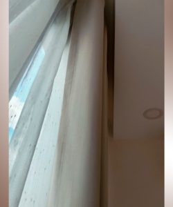 rem cua 2 lop phong ngu rem voan mua roi va vai be cao cap rem dinh vi