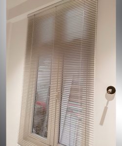 Thi Công Rèm Sáo Nhôm Căn Hộ Dịch Vụ Đường Phan Văn Trị Gò Vấp