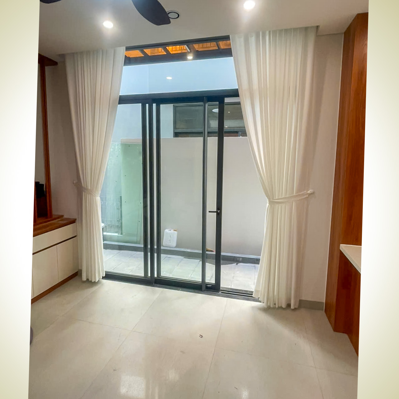 Lắp Đặt Rèm Cửa Đường Phan Văn Trị Gò Vấp - Rèm Biệt Thự Cao Cấp - Rèm cửa Âm Trần 6 Lắp Đặt Rèm Cửa Đường Phan Văn Trị Gò Vấp - Rèm Biệt Thự Cao Cấp - Rèm cửa Âm Trần - Ảnh 5