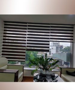 Alternative view of Lắp Đặt Rèm Cầu Vồng Văn Phòng Đường Nguyễn Ảnh Thủ Quận 12