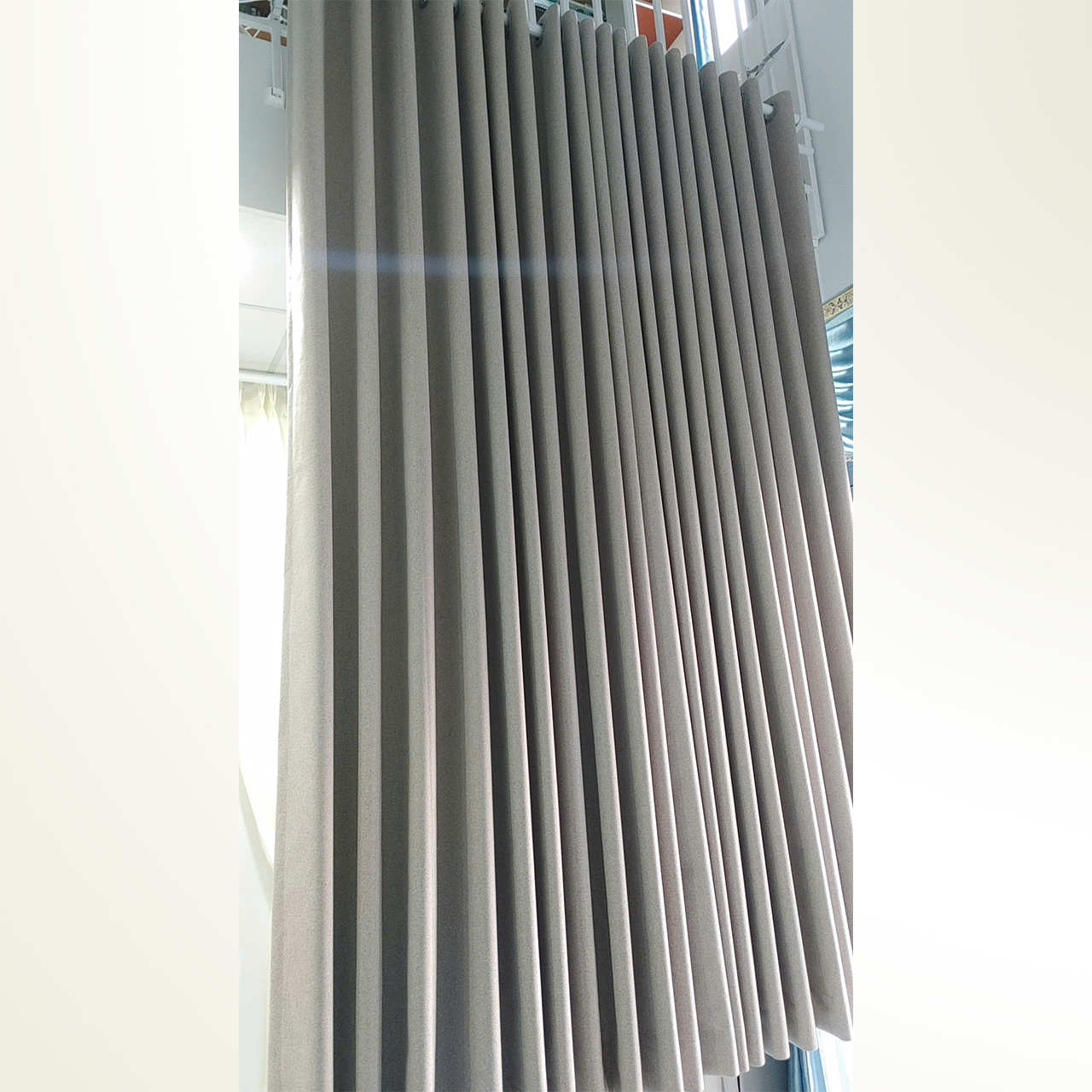Mẫu Rèm Vải Blackout Cản Sáng 100% Hấp Sóng Cao Cấp | Cửa Hàng Rèm Cửa Gò Vấp & Rèm Cửa Quận 12 8 Mẫu Rèm Vải Blackout Cản Sáng 100% Hấp Sóng Cao Cấp | Cửa Hàng Rèm Cửa Gò Vấp & Rèm Cửa Quận 12 - Ảnh 7